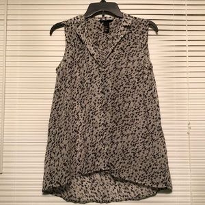 Button down sleeveless blouse